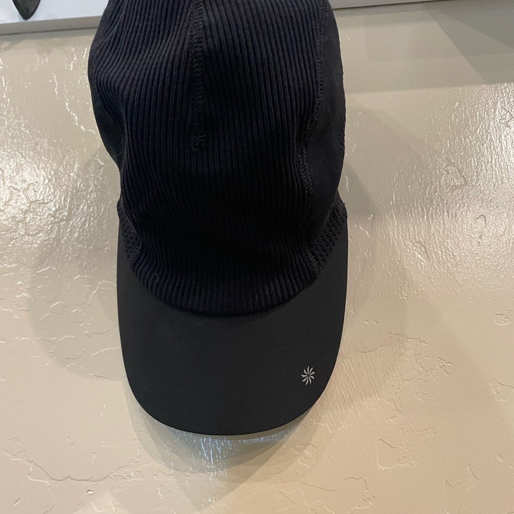 Athleta Black Adjustable Cap